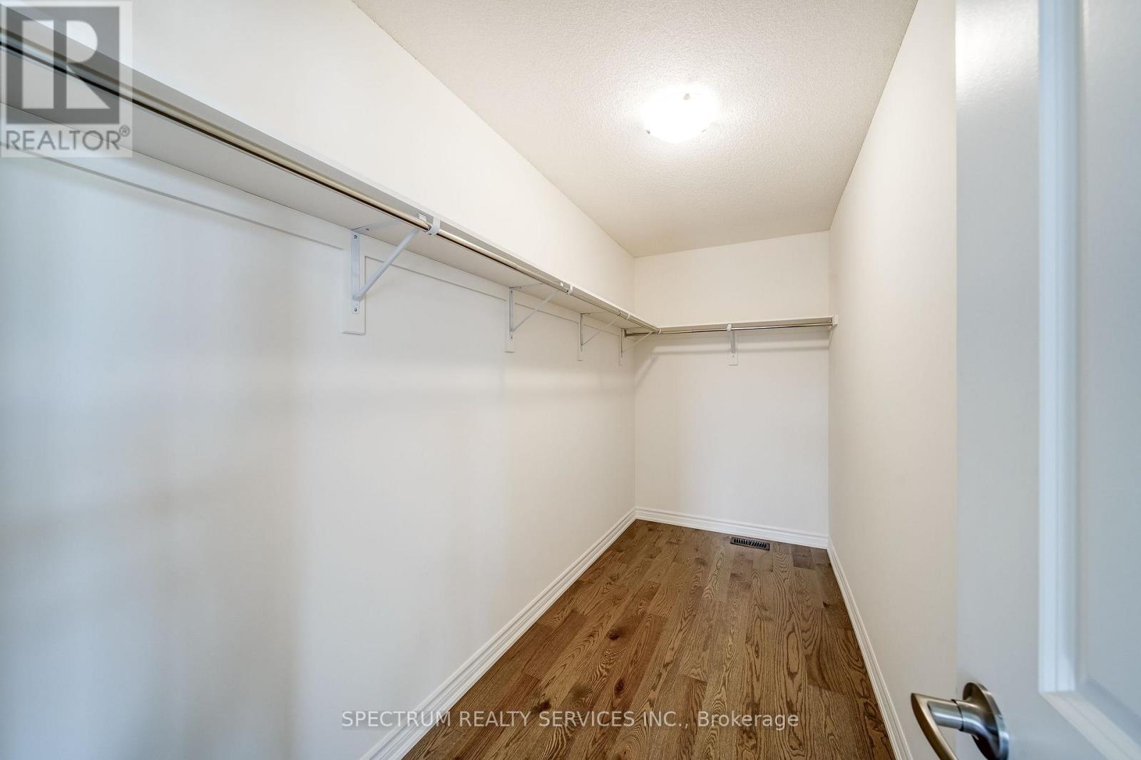 52 FATHER MUCKLE AVENUE - 36