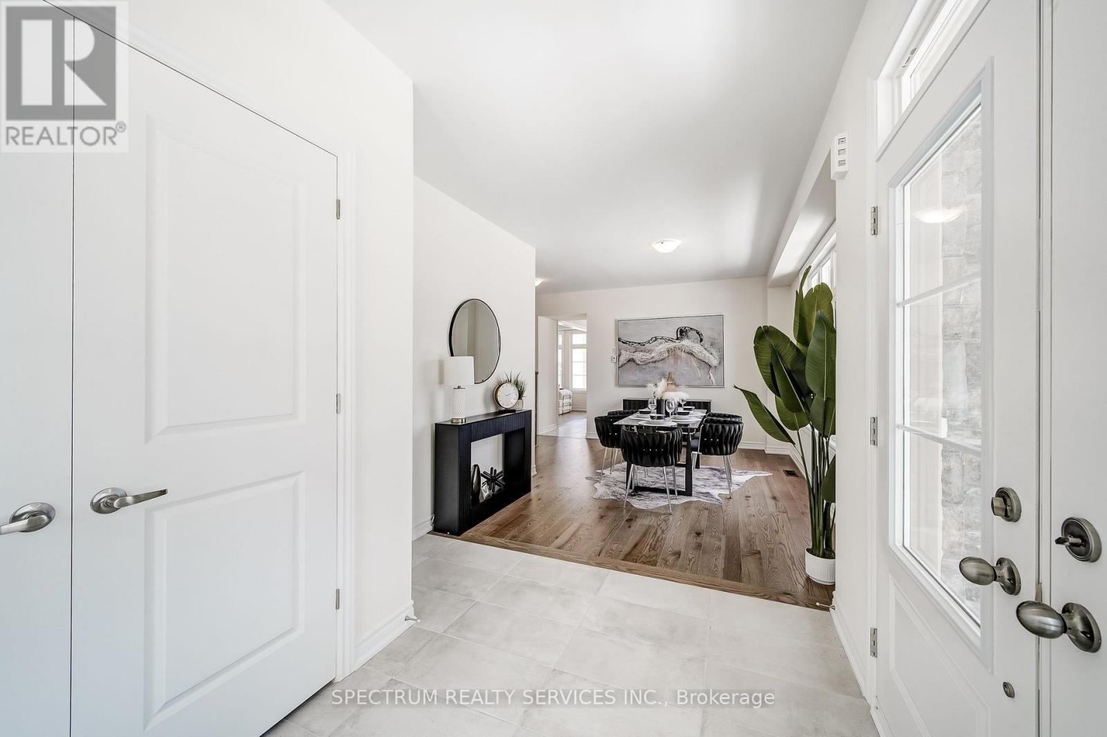 52 FATHER MUCKLE AVENUE - 9