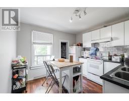 13 Baldwin Street, Toronto, ON M5T1L1 Photo 21
