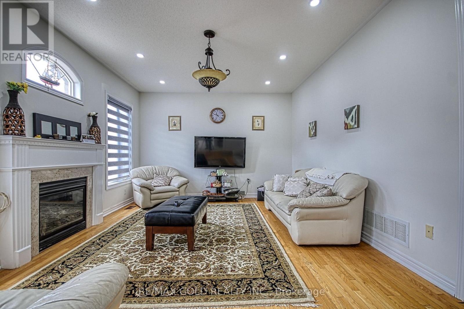 3428 ERIN CENTRE BOULEVARD - 15