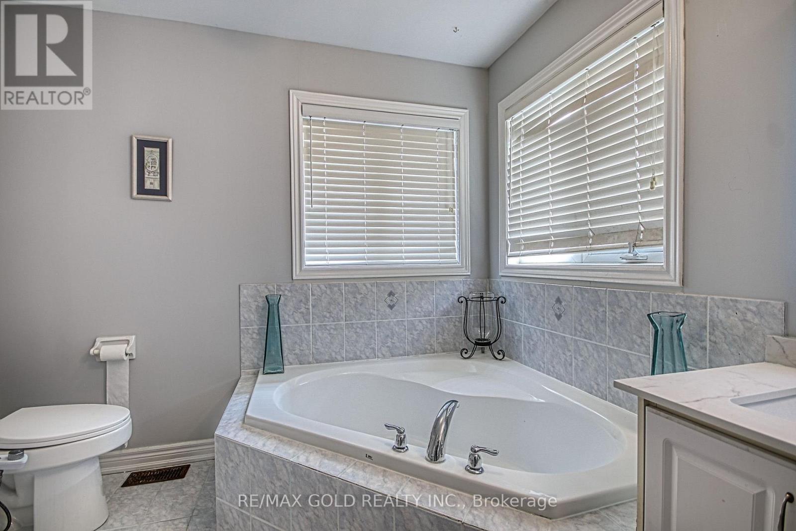 3428 ERIN CENTRE BOULEVARD - 27