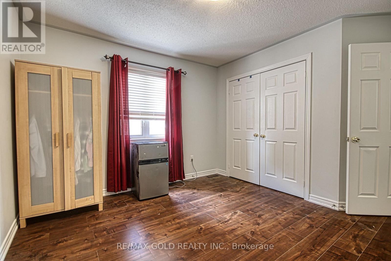 3428 ERIN CENTRE BOULEVARD - 34