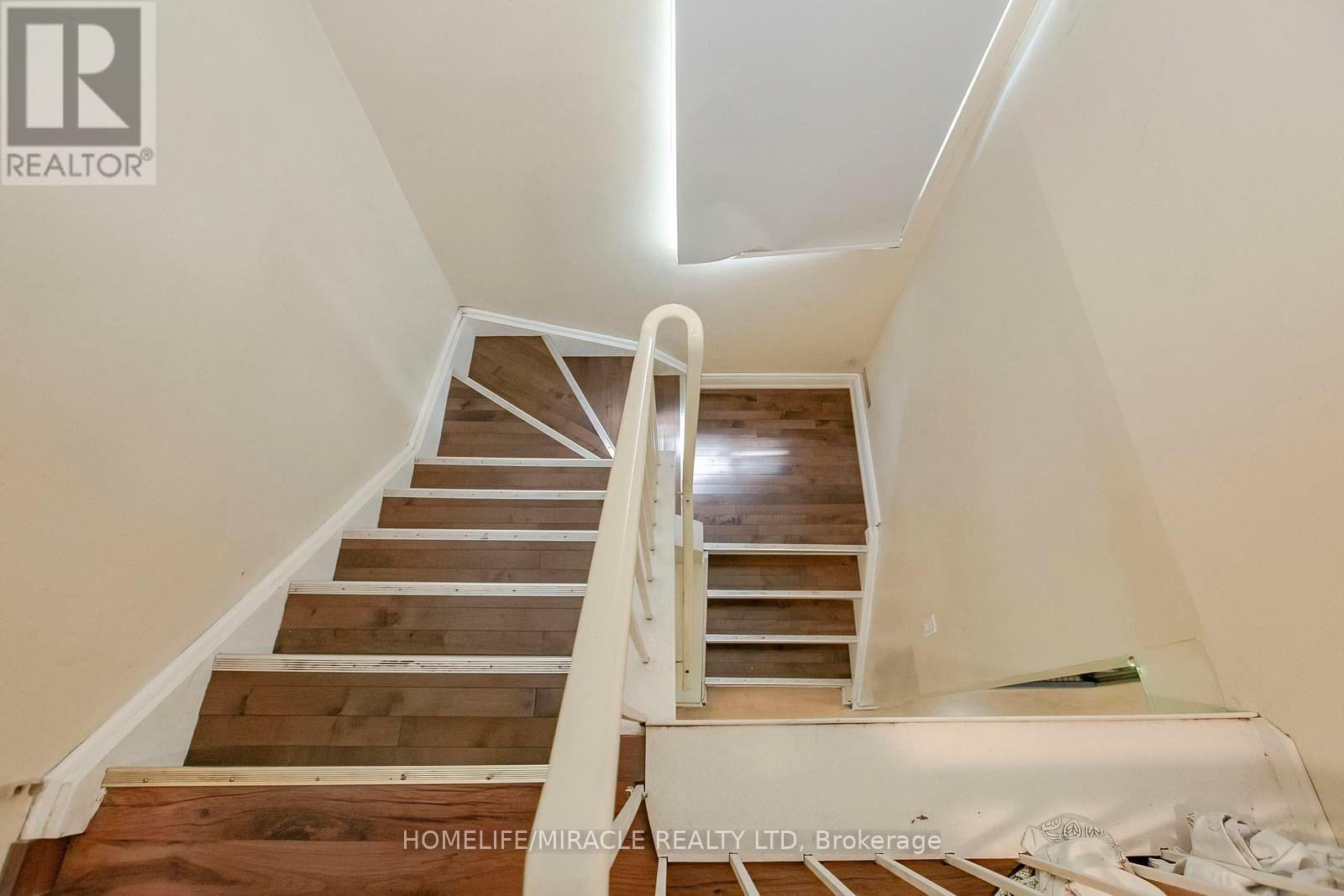47 LONGBOURNE CRESCENT - Image 21