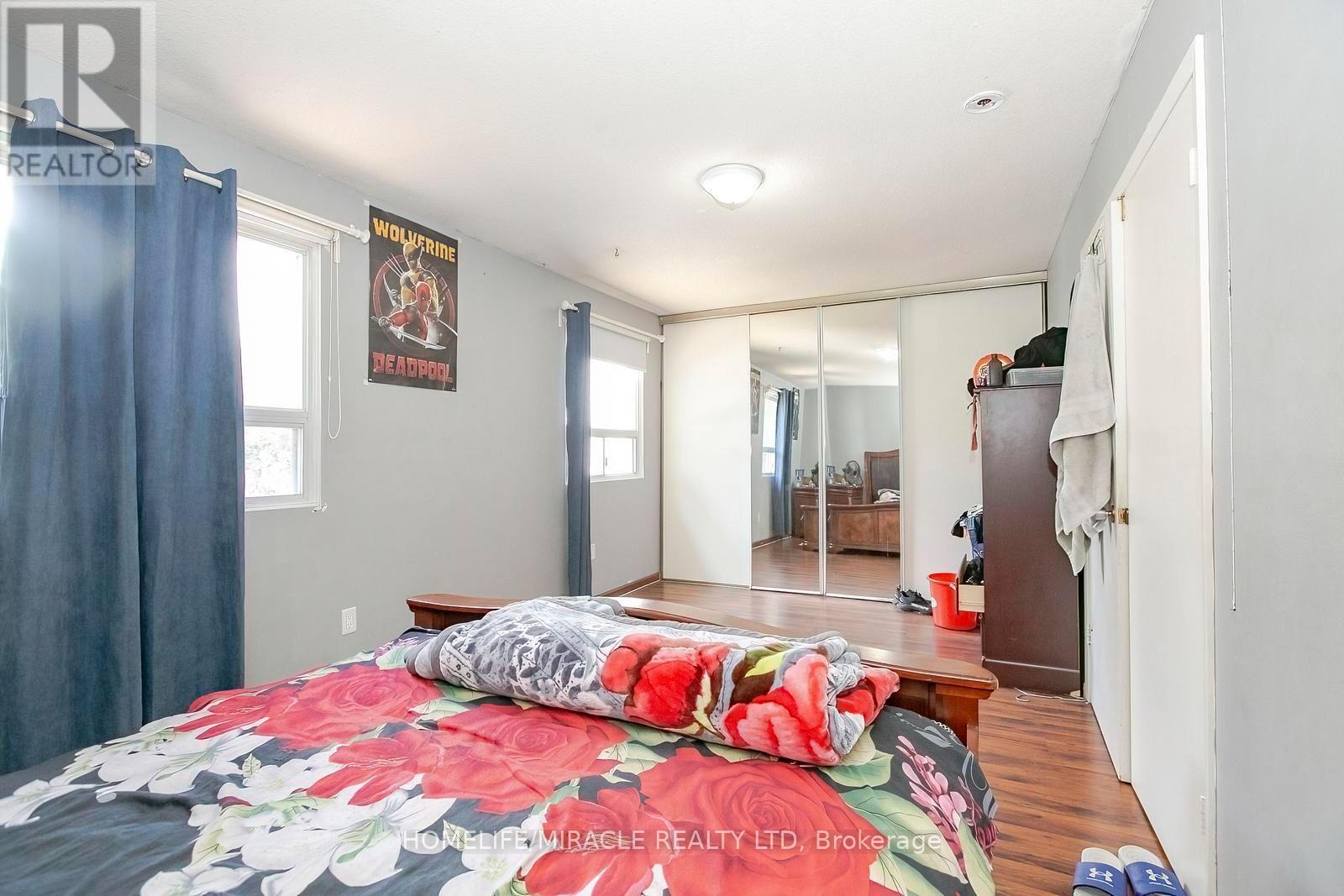 47 LONGBOURNE CRESCENT - Image 31