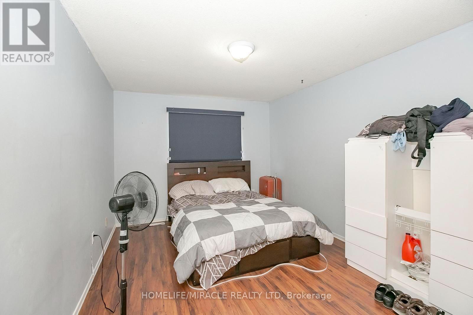 47 LONGBOURNE CRESCENT - Image 32