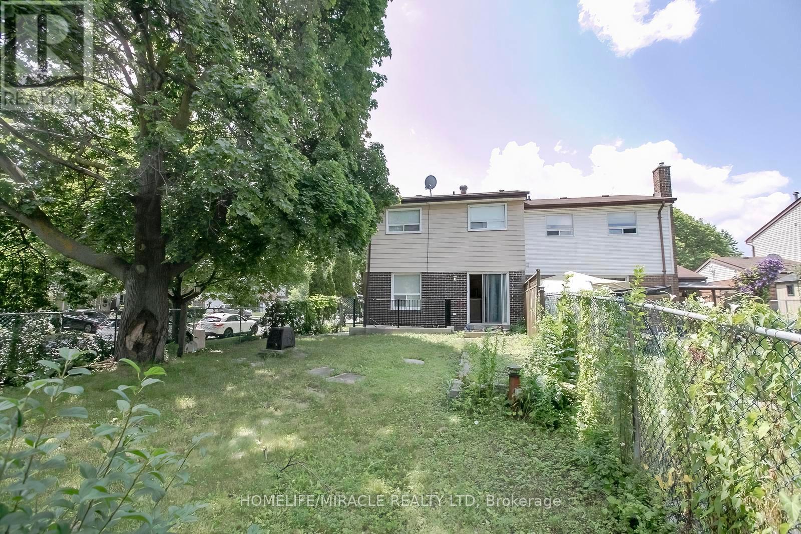 47 LONGBOURNE CRESCENT - 50