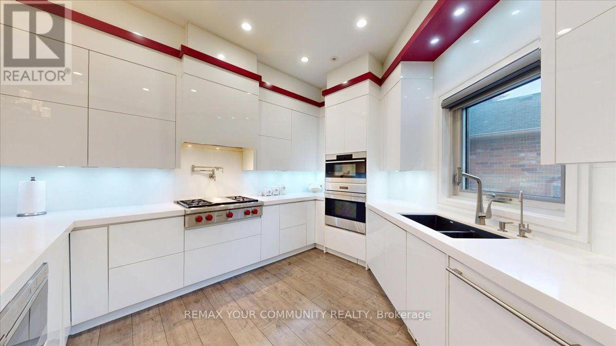 64 AVIEMORE DRIVE - 15