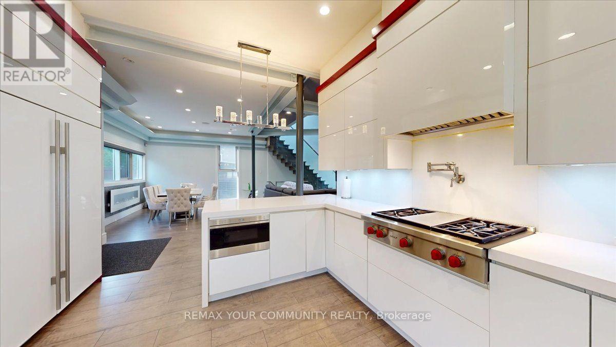 64 AVIEMORE DRIVE - 17