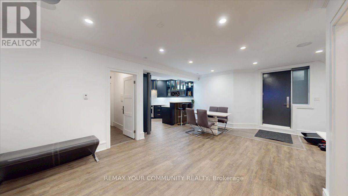 64 AVIEMORE DRIVE - 21