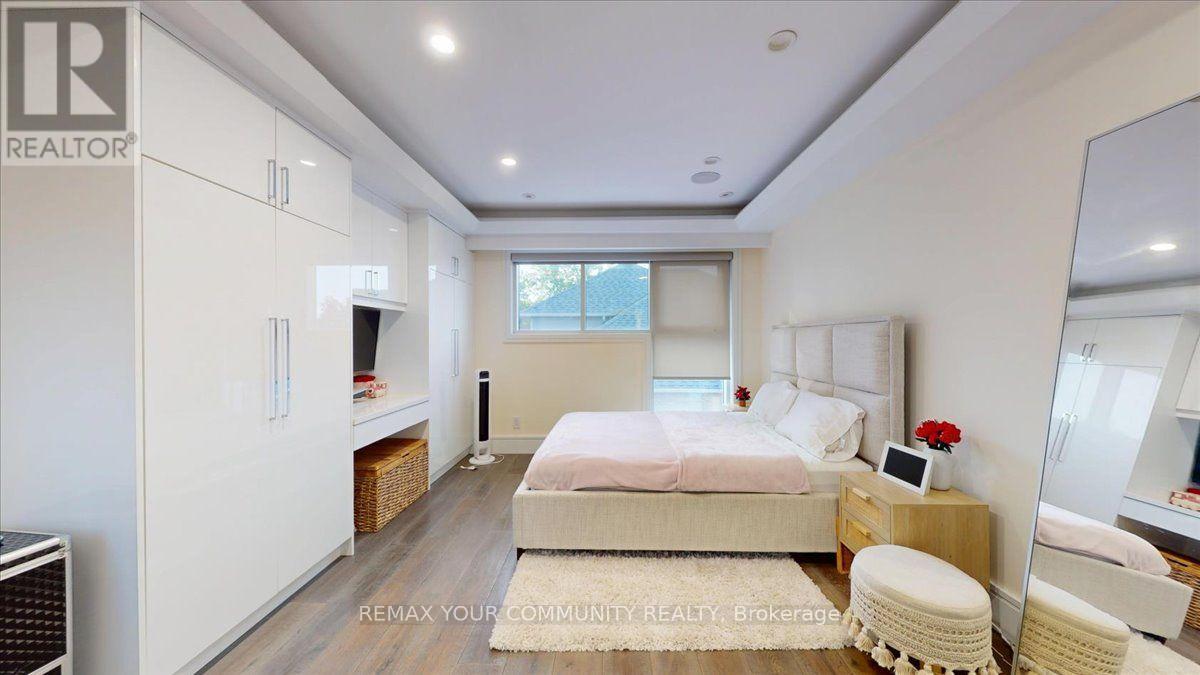 64 AVIEMORE DRIVE - 33