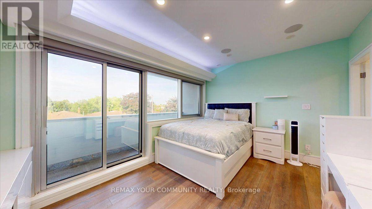 64 AVIEMORE DRIVE - 35