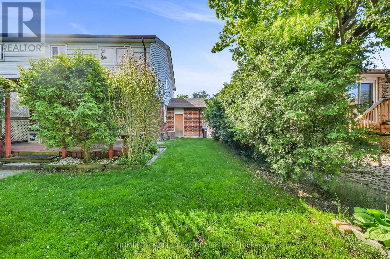 14 MANITOU CRESCENT - 28