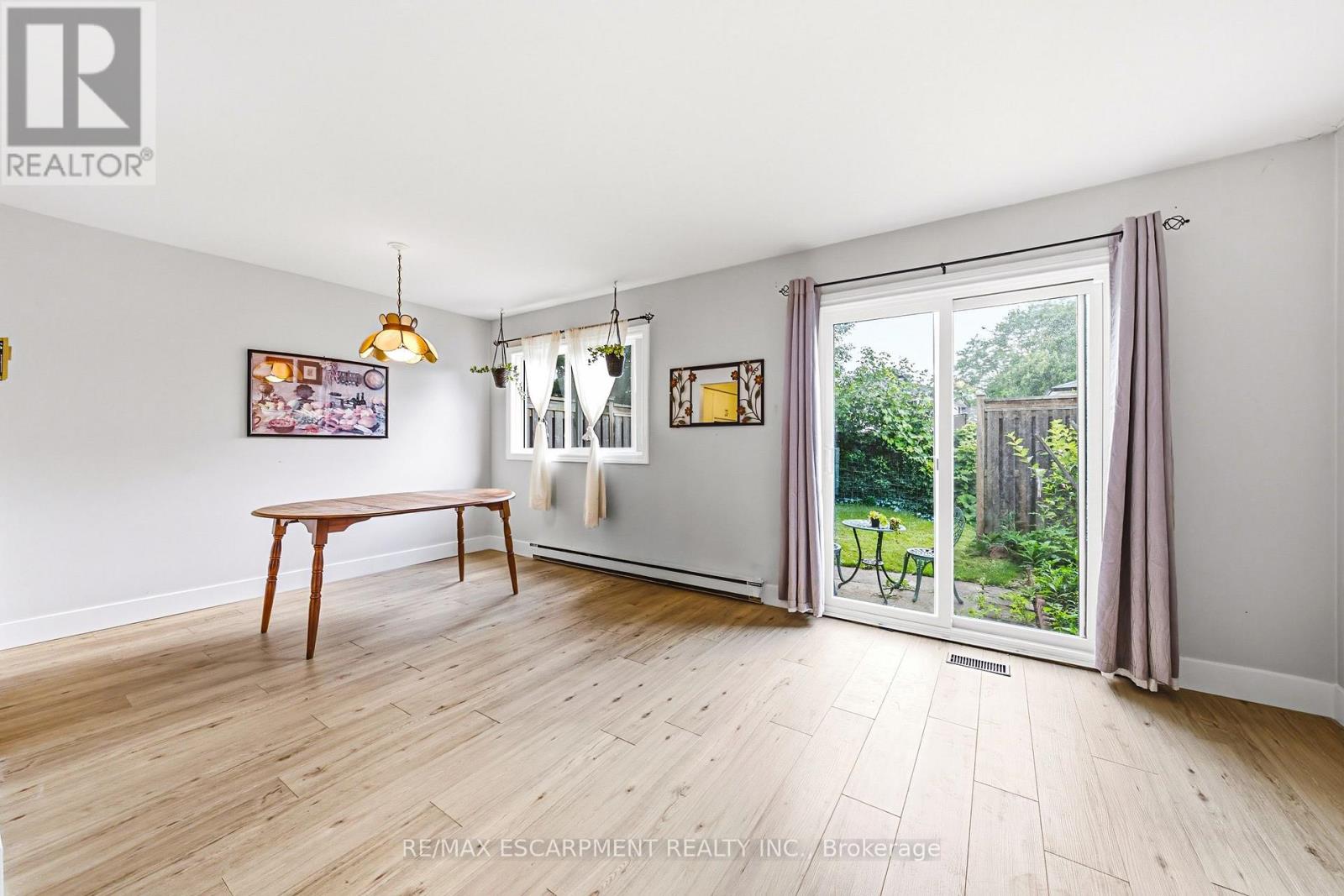 #14 564 SHERATON ROAD - 4