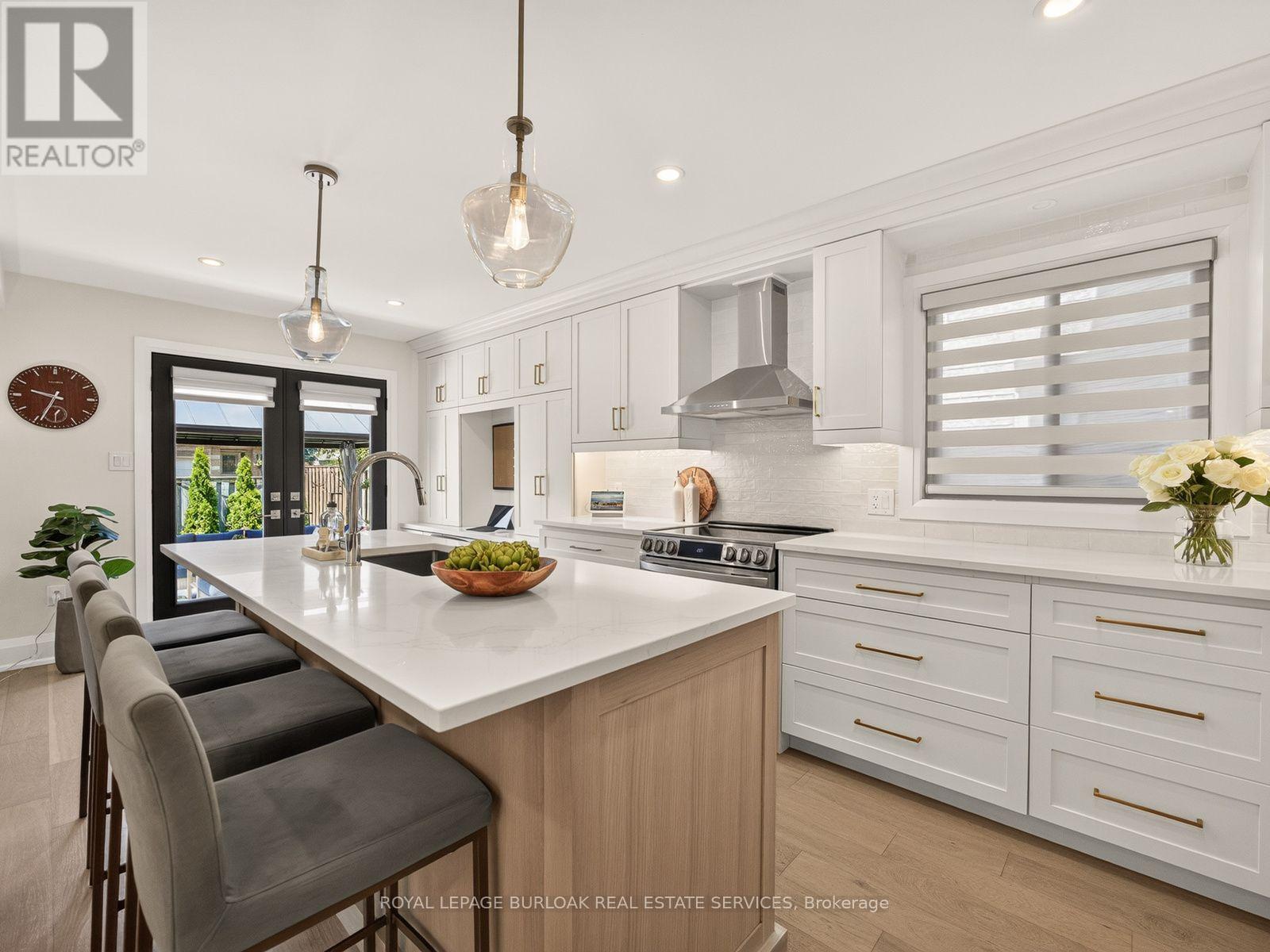 1253 STEPHENSON DRIVE - Image 13