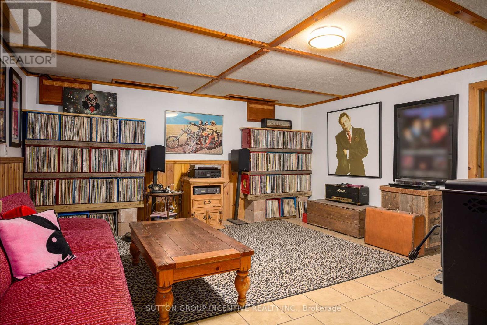 1093 KUSHOG LAKE ROAD - Image 35
