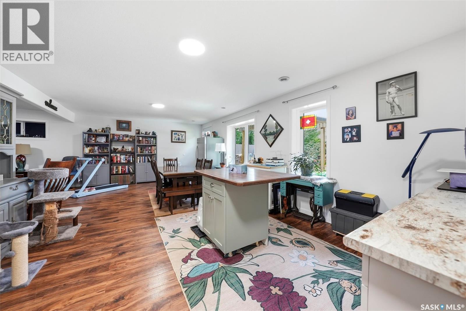 601 2nd AVENUE - 25