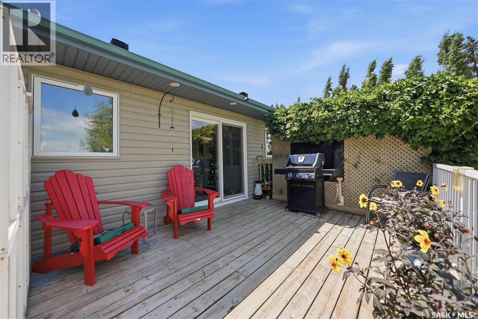 601 2nd AVENUE - 33
