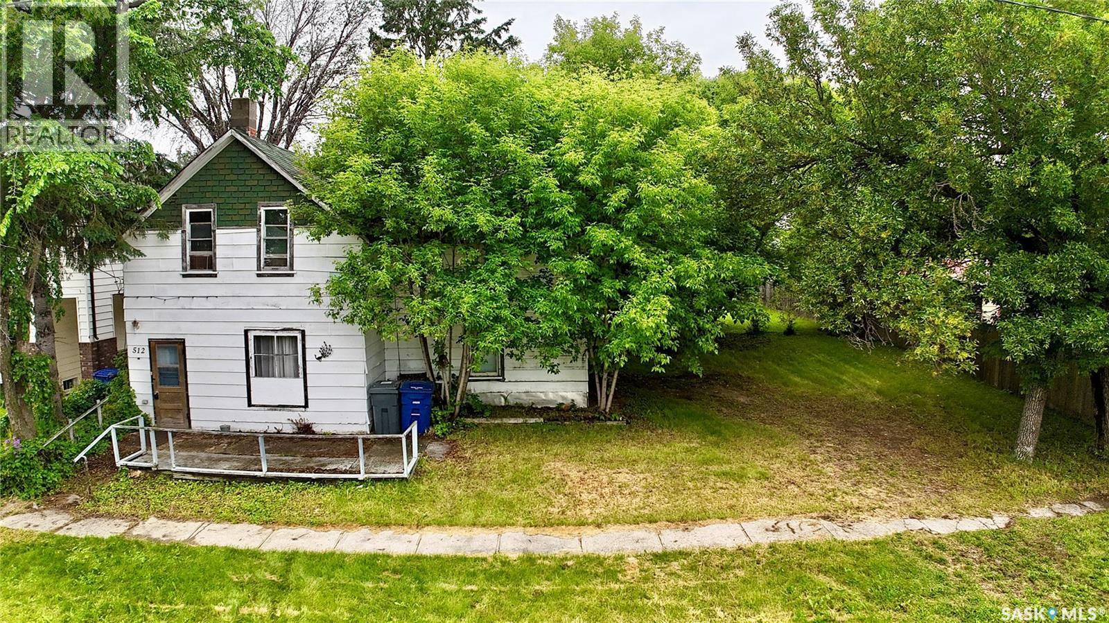 512 Maple STREET - 1