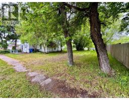 512 Maple Street, Esterhazy, SK S0A0X0 Photo 7