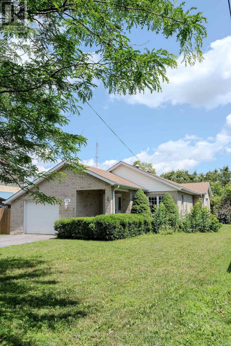 171 MAIN STREET - 26
