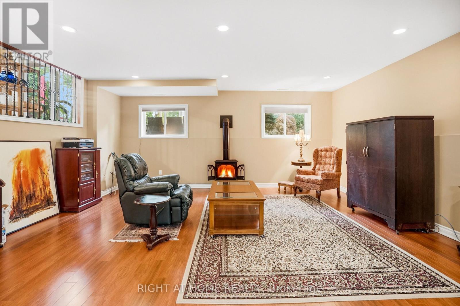15 HOPE AVENUE - Image 22