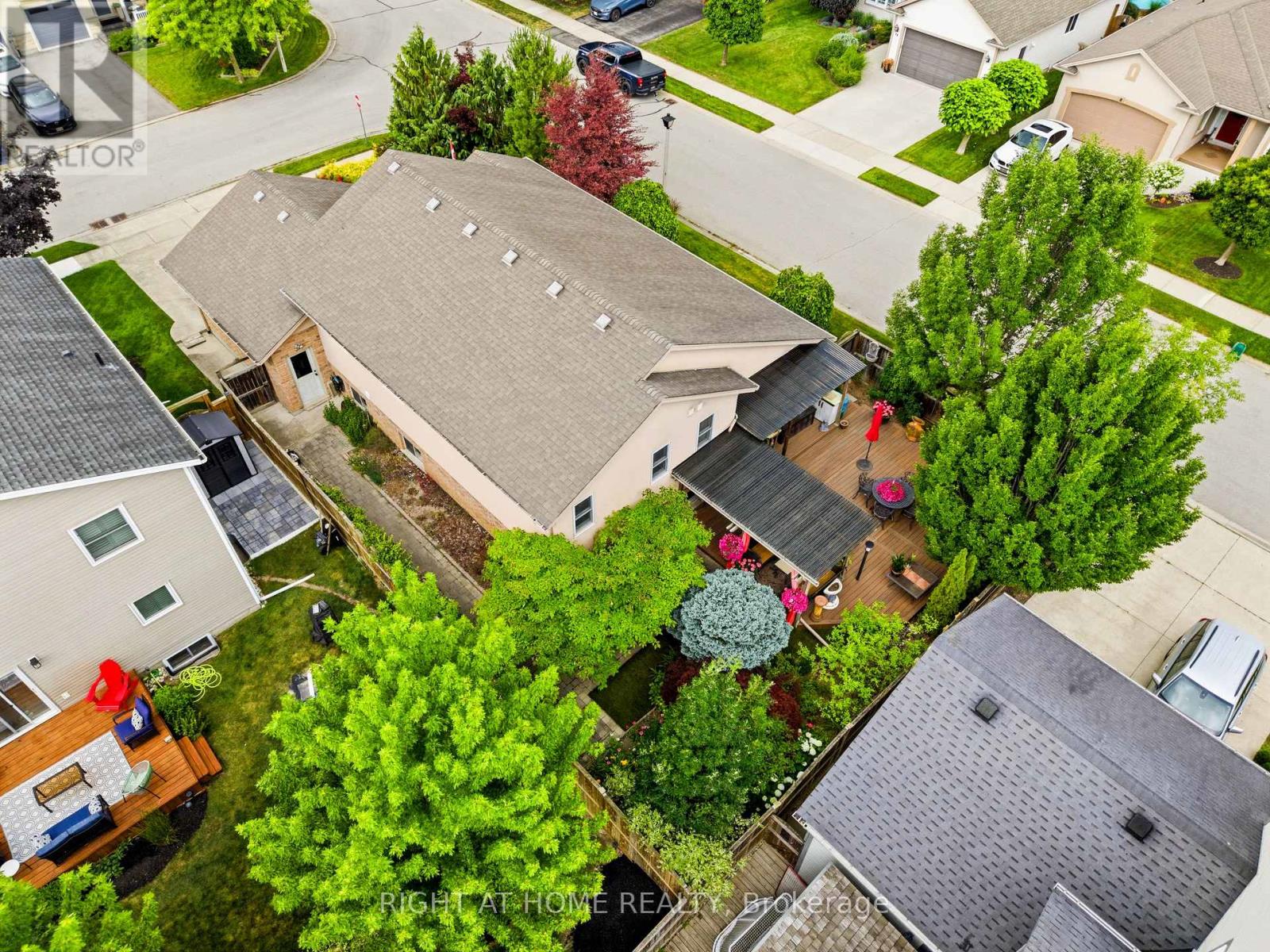 15 HOPE AVENUE - Image 32
