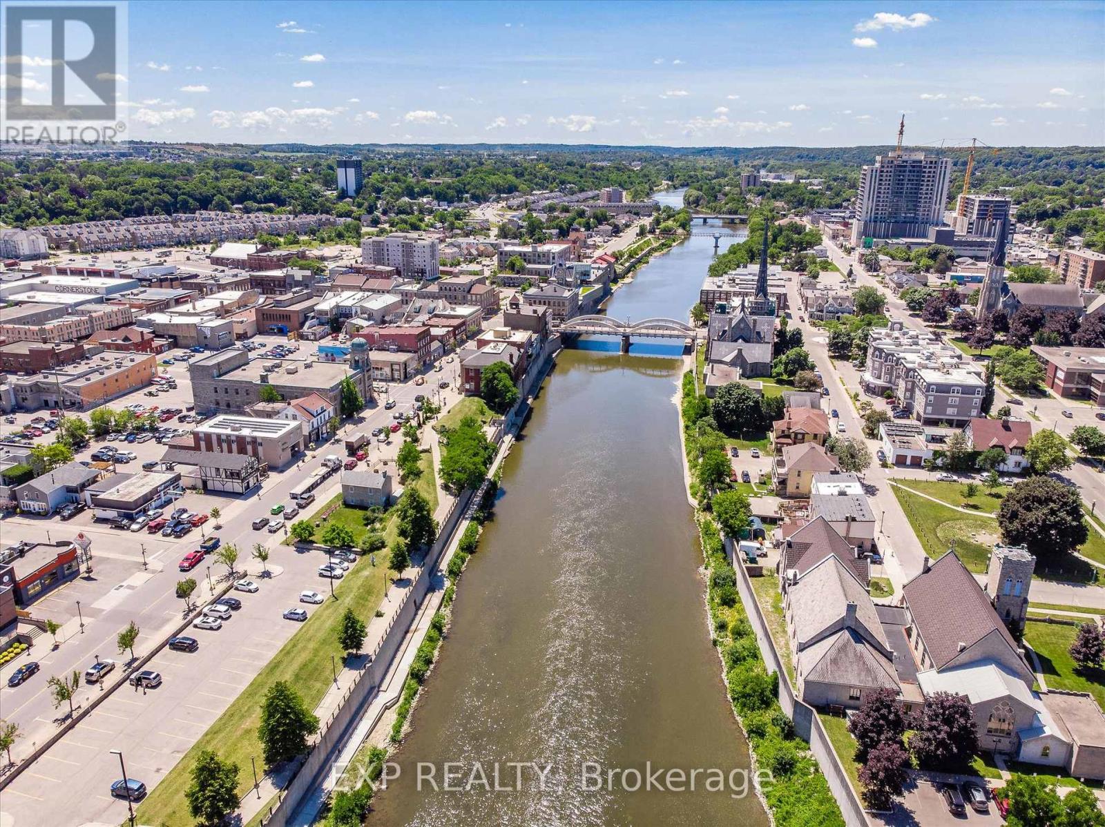#1002 50 GRAND AVENUE S - 40