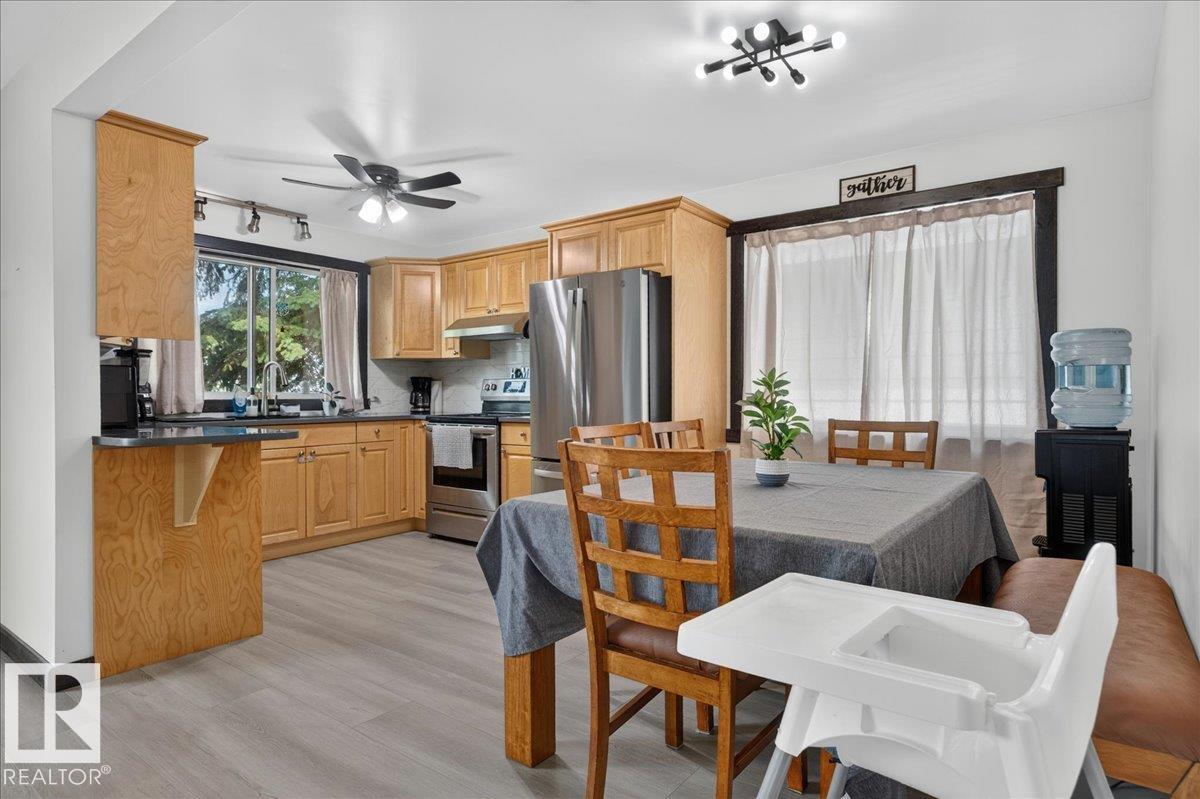 4229 49 ST - 2