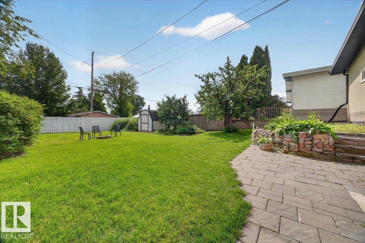 4229 49 ST - 37