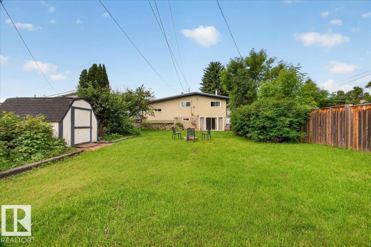 4229 49 ST - 42