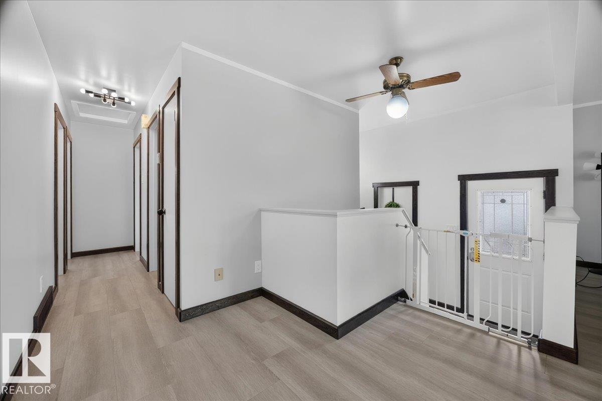 4229 49 ST - 7