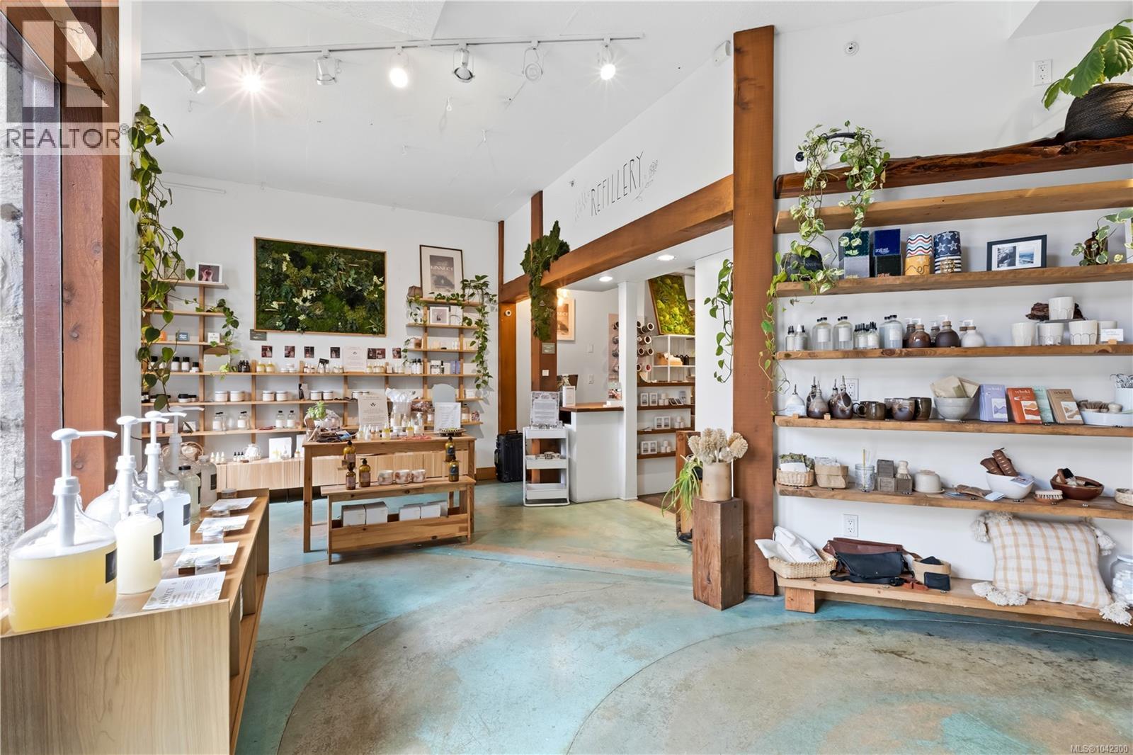 14 1645 Cedar Rd, Ucluelet