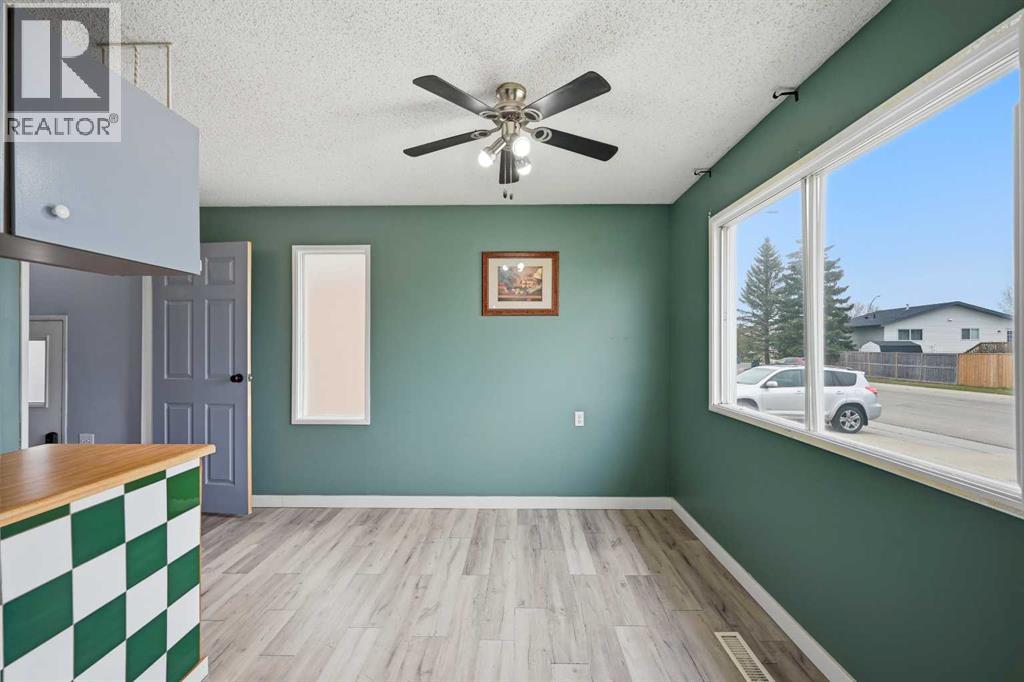 128 Ridgegate Way SW - 8