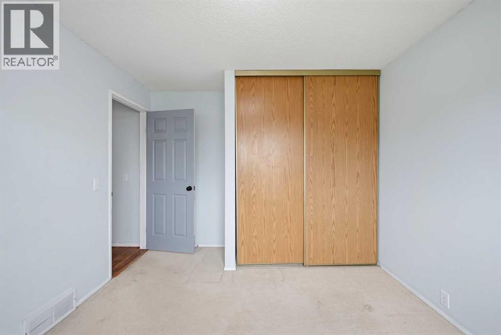 128 Ridgegate Way SW - 17