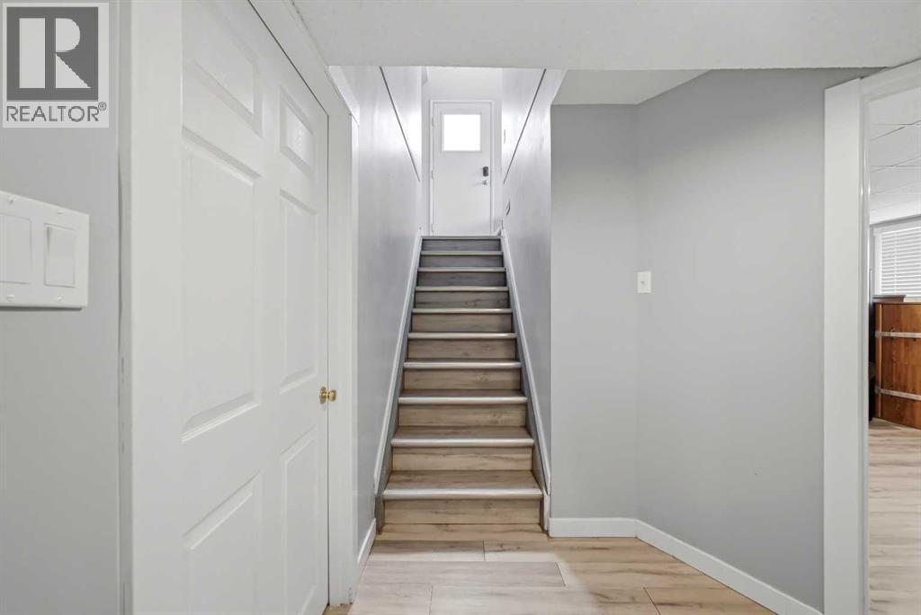 128 Ridgegate Way SW - 21