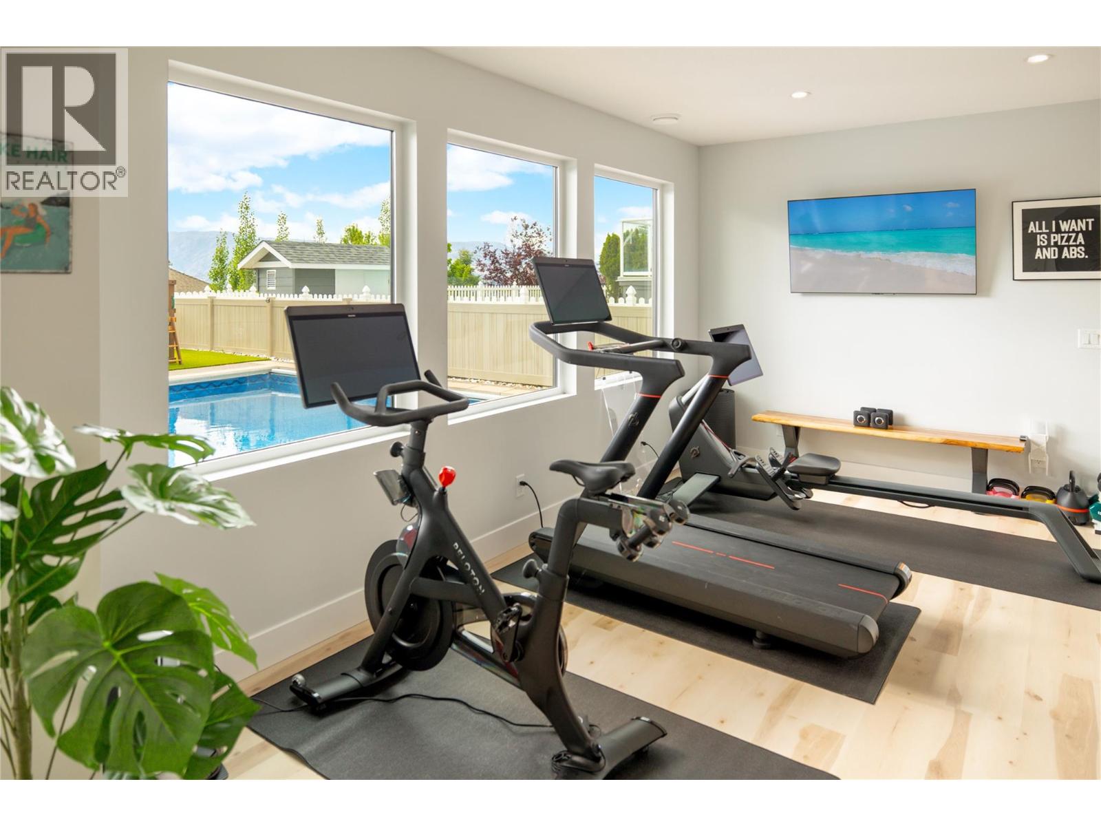 5326 Ptarmigan Street - 55