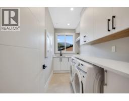 1352 Judd Road, Squamish, BC V0N1H0 Photo 11