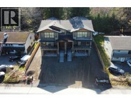 1352 Judd Road, Squamish, BC V0N1H0 Photo 27