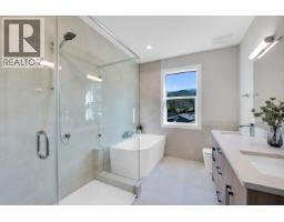 1352 Judd Road, Squamish, BC V0N1H0 Photo 18