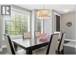 314 30 Avenue NE - photo 3