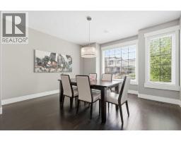 314 30 Avenue NE - photo 4