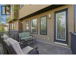 314 30 Avenue NE - photo 34