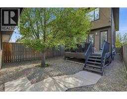 314 30 Avenue NE - photo 36