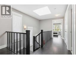 314 30 Avenue NE - photo 15
