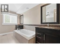 314 30 Avenue NE - photo 19