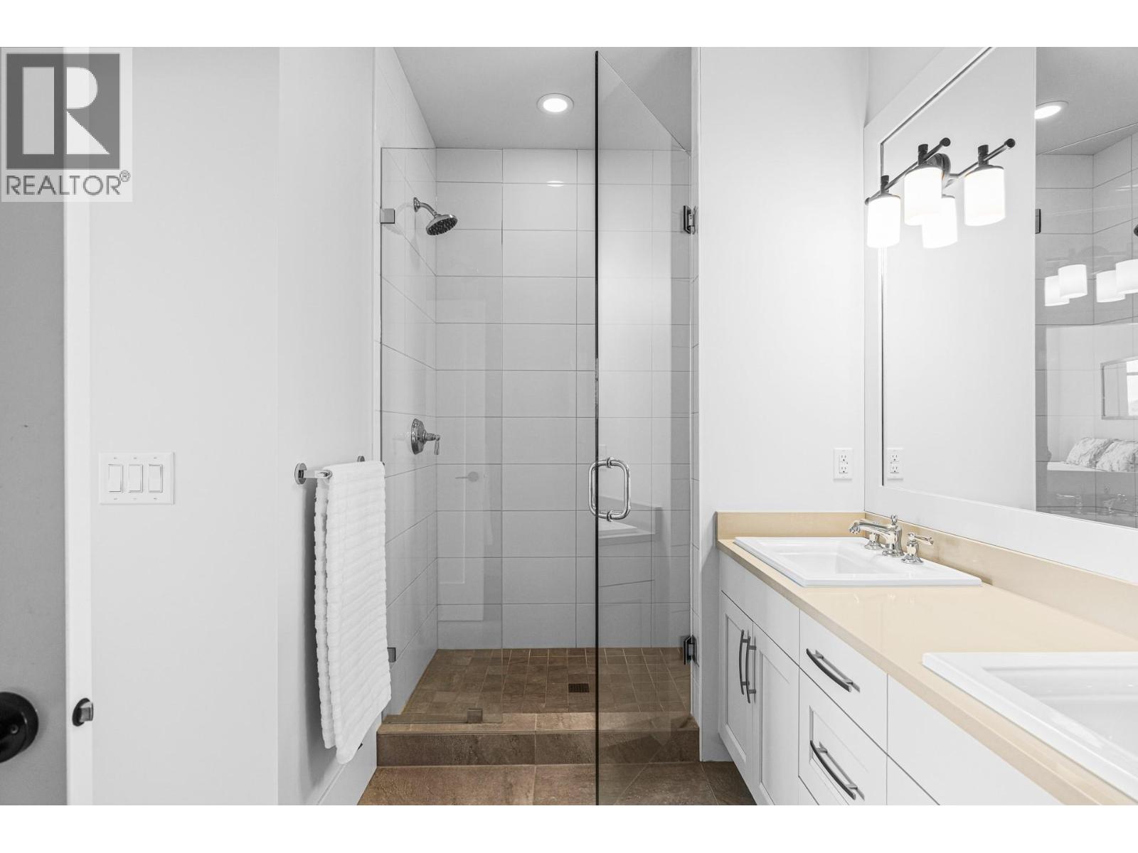 4000 Trails Place Unit# 117, Peachland
