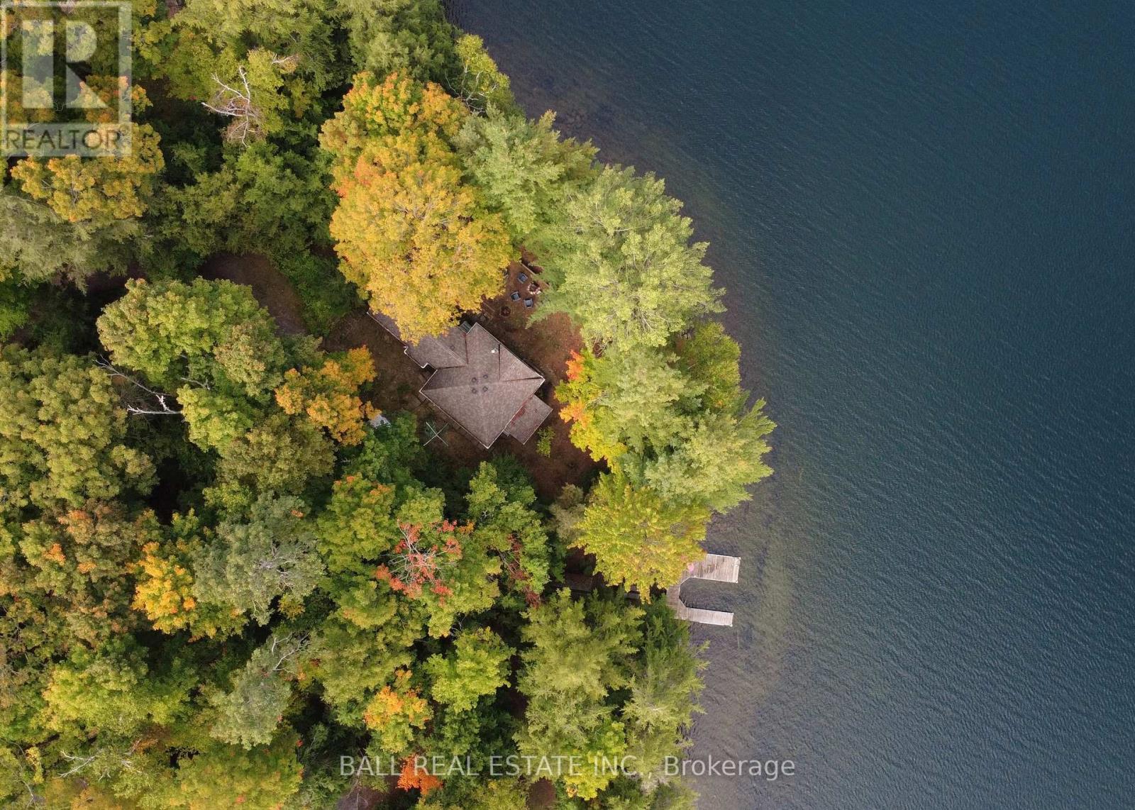 551 RENWICK ROAD - 11