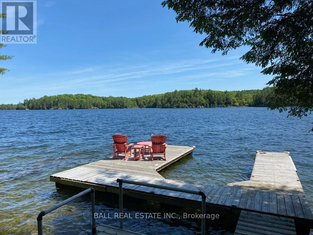 551 RENWICK ROAD - 7