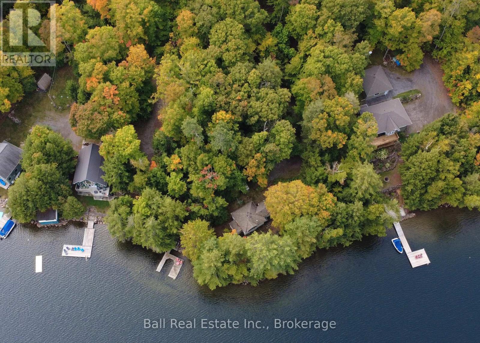 551 RENWICK ROAD - 3