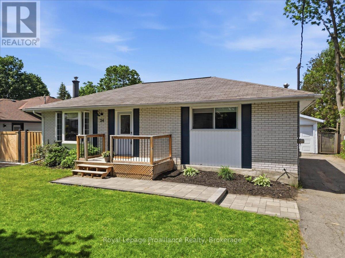 24 HARVEST CRESCENT - 2